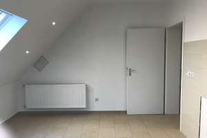 Helle, gemütliche Dachgeschosswohnung mit Wohnküche – Gneisenaustraße 25, 52068 Panneschopp, Aachen – Vorschaubild 7