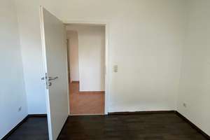 3-Zimmer-Wohnung mit Balkon in ruhiger Lage! – Oebisfelder Straße 9, 39126 Rothensee, Magdeburg – Vorschaubild 4