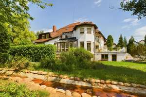 Arbeiten und Wohnen, großzügige luxuriöse Villa, Wohn- und Geschäftshaus zur Selbstnutzung oder Rend – Amselsteig 5 -7, 96155 Buttenheim – Vorschaubild 3