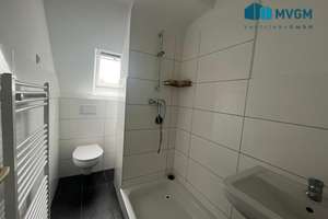 Gemütliche Dachgeschosswohnung mit 2 Zimmern und Dusche! – Johannes-Brokamp-Str.  24, 45355 Bergeborbeck, Essen – Vorschaubild 4