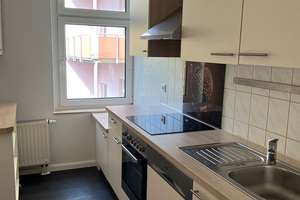 Schöne 3-Zimmerwohnung mit Laminat, EBK und Bad mit Wanne – Krügerstraße 1, 9131 Ebersdorf, Chemnitz – Vorschaubild 2