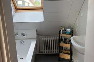 2-Zimmer Dachgeschosswohnung. Ruhiges Wohnen in der List! – Schneckenburger Str. 22, 30177 List, Hannover – Vorschaubild 12