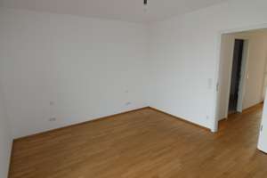 Exklusive 2-Zimmer-Wohnung in parkähnlicher Wohnanlage mit Süd-Balkon – Greifweg 154, 40549 Oberkassel, Düsseldorf – Vorschaubild 9