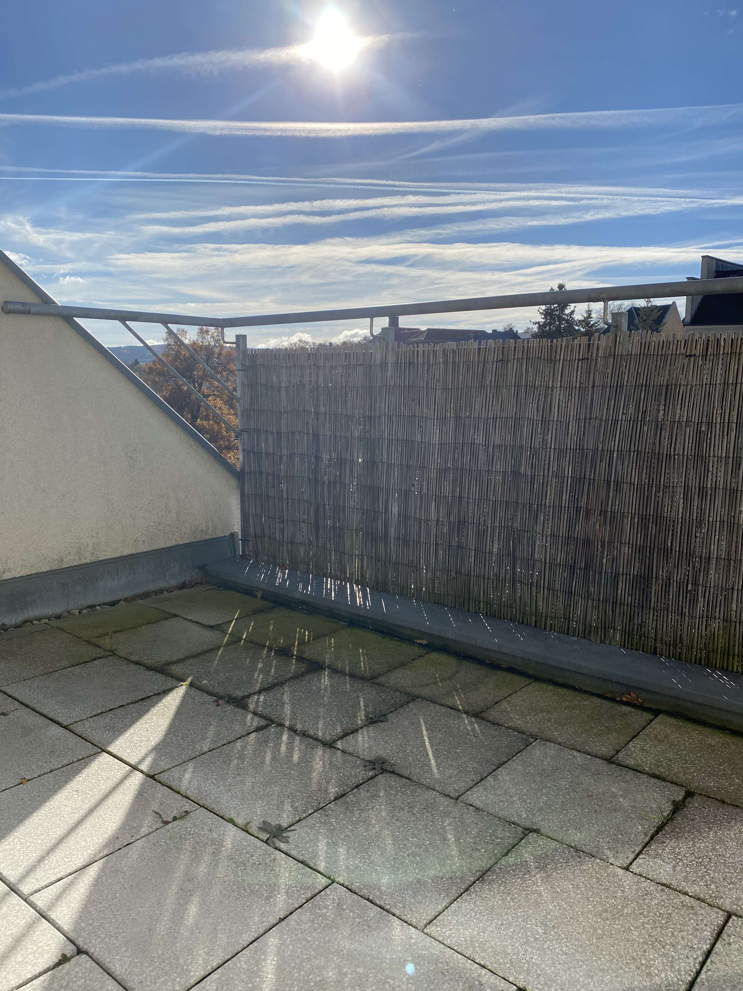 Sonnige 3-Raum-Wohnung mit 2 schönen Balkonen, Vogtlandkreis – Bild 3