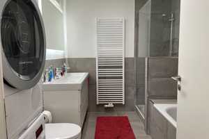 Sonnige 4-Zimmer-Wohnung in absolut ruhiger Lage – München – Vorschaubild 11