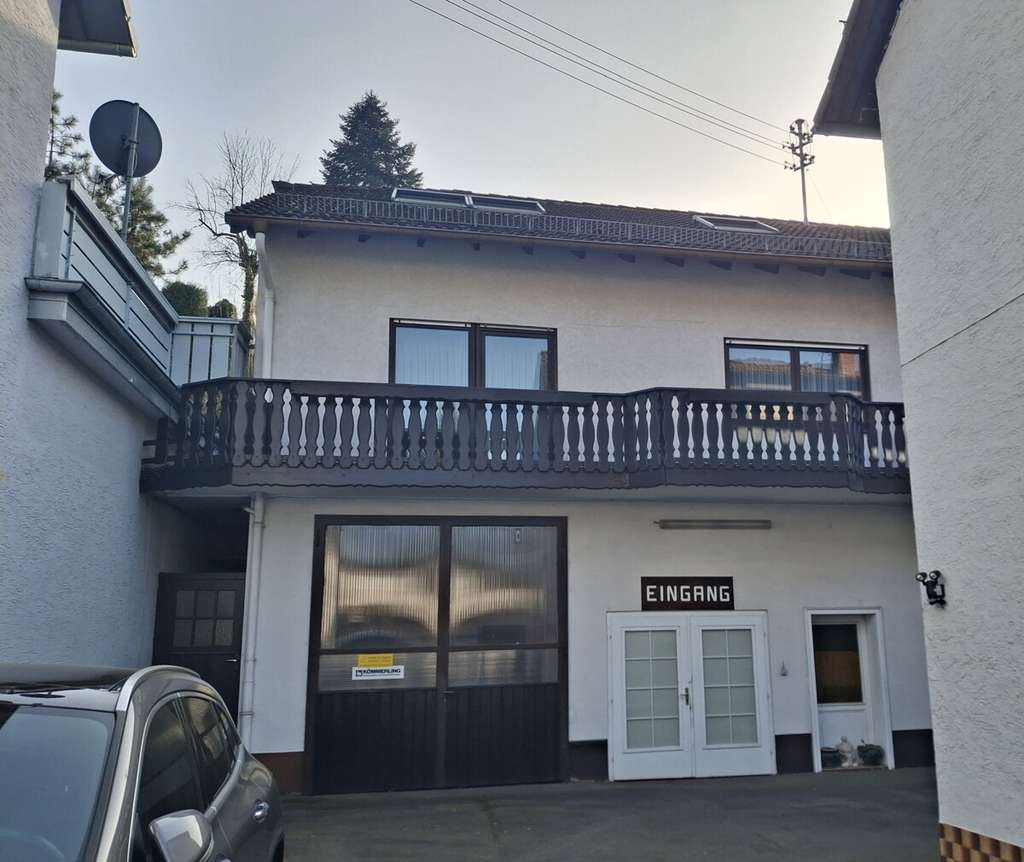 Immobilie in Eberbach - Großzügige 2-Zimmer-Wohnung in zentrumsnaher Lage - Bild 0