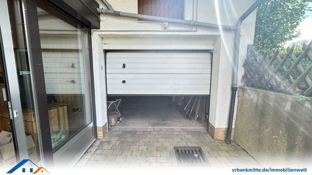 Immobilie in Duderstadt - Doppelhaushälfte mit Wintergarten und Nebengebäude auf großzügigem Grundstück! - Bild 3