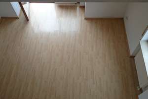 Helle Galeriewohnung inkl. Garagenplatz und Stellplatz – Im Tal 2, 86863 Langenneufnach – Vorschaubild 4
