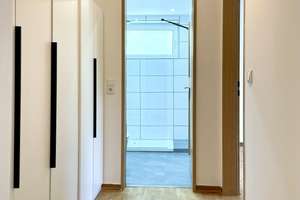 Modernisierte Wohnung: Ihrer Zukunft zuliebe! 3 Zim., Balkon, Parkett u. neues Duschbad! – Die vollständige Adresse der Immobilie erhältst du vom Anbieter., 30419 Vinnhorst, Hannover – Vorschaubild 14