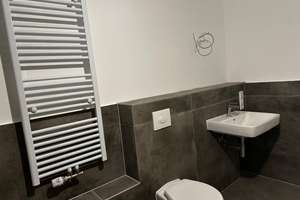 2,5 Zimmer Neubau-Wohnung mit Einbauküche, Naturenergie, Barrierefrei  mit Aufzug