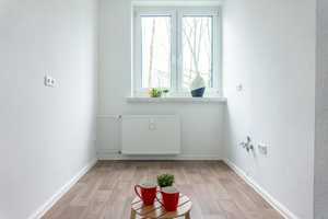 Familienfreundliche 3-Raum-Wohnung mit Balkon – Ernst-Enge-Str. 15, 9127 Chemnitz – Vorschaubild 2