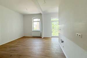 Große Etagenwohnung mit 2 Balkonen in Erfurt Daberstedt – Nonnenrain 22, 99099 Daberstedt, Erfurt – Vorschaubild 8