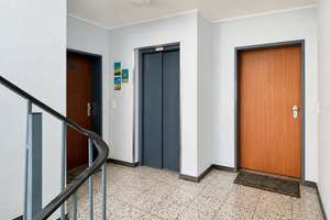 Gut geschnittene, helle 3-Zimmer-Wohnung mit sonniger Innenhofloggia, Balkon und TG-Stellplatz – Die vollständige Adresse der Immobilie erhältst du vom Anbieter., 30161 List, Hannover – Vorschaubild 22