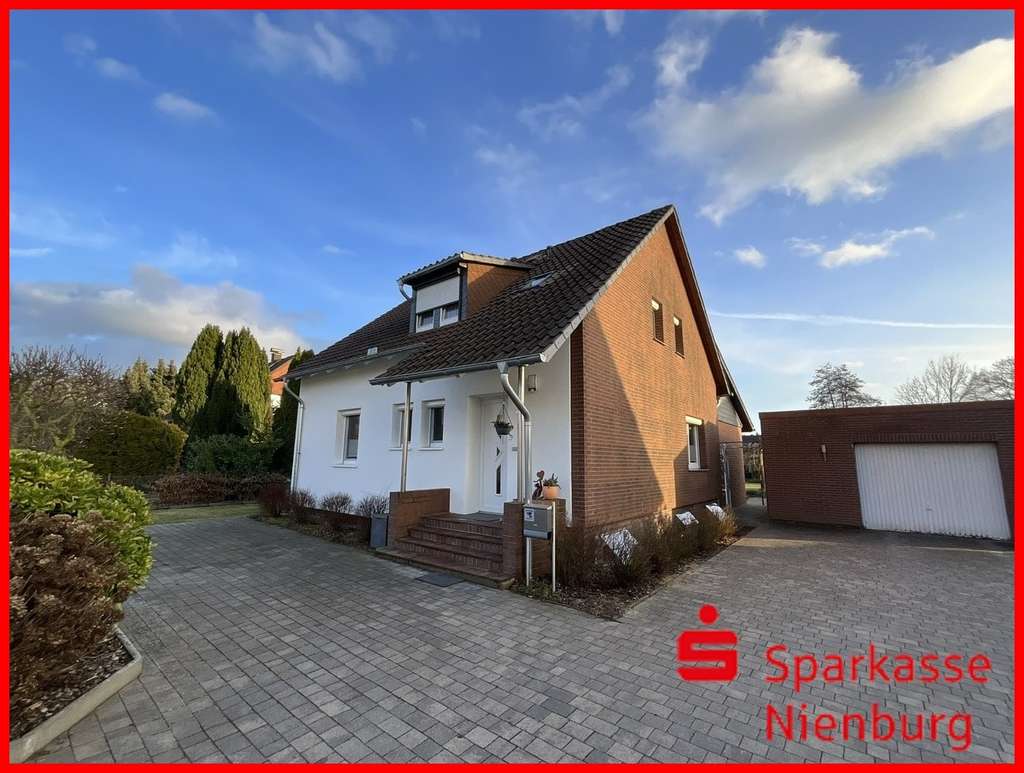 Immobilie in Drakenburg - Wohnen, wo das Herz zuhause ist - ruhig gelegen und top gepflegt - Bild 0