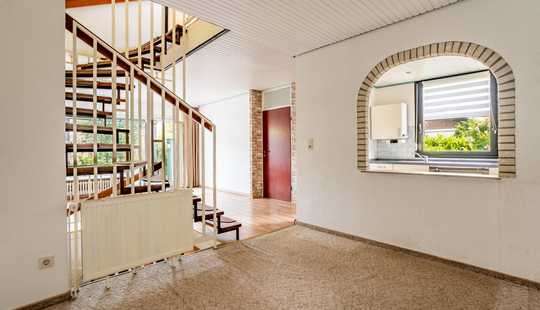 Bild von Wohlfühlhaus mit überdachter Terrasse, ausgebautem Spitzboden und Garage in Kirchweyhe