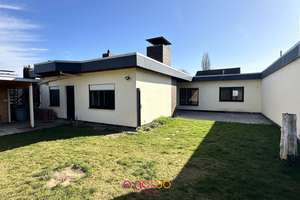 Barrierearmes Wohnen mit Stil – gepflegter Kettenbungalow mit Garten und Garage auf Erbbaugrundstück – Die vollständige Adresse der Immobilie erhältst du vom Anbieter., 38239 Thiede, Salzgitter – Vorschaubild 3