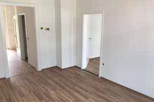 Schöne und gemütliche 2-Zimmer-Wohnung mit Balkon und EBK in Remscheid-Hasten – Hammesberger Str. 82, 42855 Schöne Aussicht, Remscheid – Vorschaubild 3