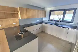 +++Oberelchingen, DHH, Fernsicht, herrliche Lage, ca. 154 m² Wfl., EBK, Garage+++ – Neu-Ulm (Kreis) – Vorschaubild 10