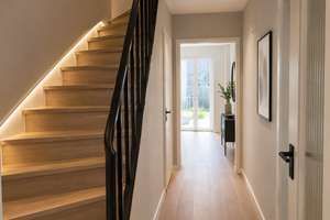 Schorer-Immobilien: Renovierungsbedürftiges Reihenmittelhaus in Augsburg-Haunsteten – Die vollständige Adresse der Immobilie erhältst du vom Anbieter., 86179 Haunstetten-Nord, Augsburg – Vorschaubild 5