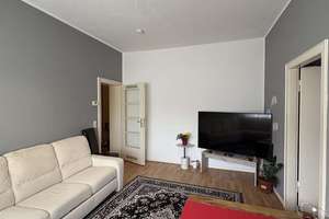 Schöne Zwei-Zimmer-Altbauwohnung in Krefeld – Müller-Brüderlin-Straße 24, 47803 Kempener Feld/Baackeshof, Krefeld – Vorschaubild 3