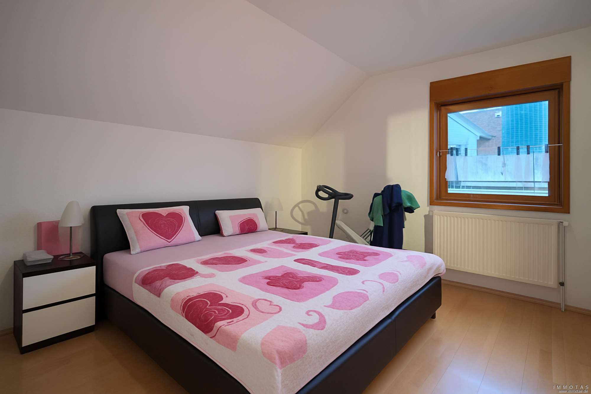 Immobilie in Erbes-Büdesheim - Familienfreundliches Nagelhaus-Einfamilienhaus mit ELW zur Vermietung oder Mehrgenerationenwohnen - Bild 6