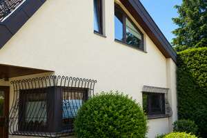 Charmante Einfamilien-DHH mit ELW, Terrasse und Garten in beliebter Lage von Heilbronn-Ost – Die vollständige Adresse der Immobilie erhältst du vom Anbieter., 74074 Heilbronn, Heilbronn – Vorschaubild 3