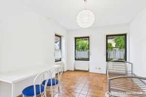Großzügiger Winkelbungalow mit Einliegerwohnung in bester Lage – viel Privatsphäre und sofort bezugs – Regensburg – Vorschaubild 19