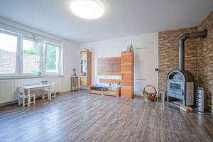 Property thumbnail 2