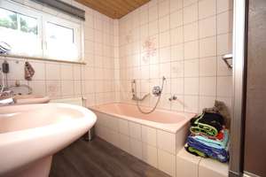 Neuer Preis: 2-Parteienhaus in beliebter Wohnlage nahe Schulviertel - nach WEG geteilt – Die vollständige Adresse der Immobilie erhältst du vom Anbieter., 36100 Petersberg – Vorschaubild 8