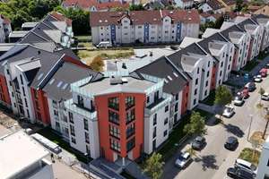 1-Zi.-Wohnung im EG mit Terrasse & Tiefgaragenstellpatz / KfW-55