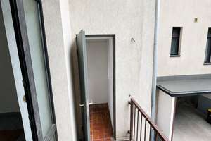Leere 2-Zimmer-Altbauwohnung mit hohen Decken – 66 m² im 1. OG, nur 5 Minuten zur Kö – Pionierstr. 5, 40215 Friedrichstadt, Düsseldorf – Vorschaubild 9