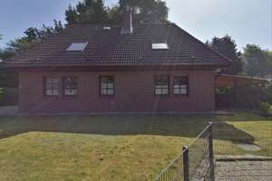 Einfamilienhaus auf großem Grundstück in Hohenlockstedt sucht neue Bewohner – Die vollständige Adresse der Immobilie erhältst du vom Anbieter., 25551 Hohenlockstedt – Vorschaubild 2