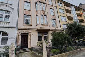 Duisburg - Duissern , Tolle Altbauwohnung mit 6 Zimmern und 2 Balkonen – Mülheimerstraße 175, 47058 Duissern, Duisburg – Vorschaubild 2