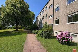 Hochparterre mit Balkon und Stellplatz in beliebter Wohnlage – Die vollständige Adresse der Immobilie erhältst du vom Anbieter., 34246 Vellmar – Vorschaubild 2