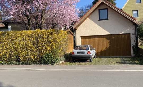 VERKAUFT! Lage-Lage-Aussichtslage! Einfamilienhaus mit Doppelgarage