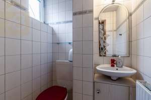 Reihenmittelhaus mit viel Platz und Potenzial in zentrumsnaher Lage! Mein Haus = Mein Partner! – Die vollständige Adresse der Immobilie erhältst du vom Anbieter., 38446 Hellwinkel, Wolfsburg – Vorschaubild 7