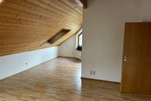 *Schöne Lage* in Althengstett 2 Zi.Whg 63m²+Balkon – Im Forstgarten 12, 75382 Althengstett – Vorschaubild 3