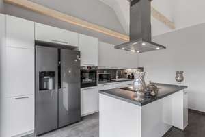 Stilvoller Bungalow mit besonderem Raumgefühl in Henstedt-Ulzburg – Die vollständige Adresse der Immobilie erhältst du vom Anbieter., 24558 Henstedt-Ulzburg – Vorschaubild 7