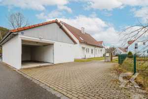 Moderne Doppelhaushälfte in Steinfels mit neuer Heizung und sicherer Vermietung an die BRD – Neustadt a.d. Waldnaab (Kreis) – Vorschaubild 2