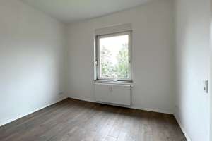 ++ Attraktive 2-Zimmer-Wohnung mit moderner Einbauküche in Remscheid ++ – Strucker Str. 8 2. OG li., 42853 Struck, Remscheid – Vorschaubild 6