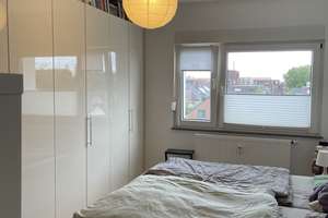 Lev.-Opladen: 2. OG, helle 3-Zi., 75-qm-Stadtwhg., Fensterbad, Parkett, Südbalkon, Nähe Bhf. – Die vollständige Adresse der Immobilie erhältst du vom Anbieter., 51379 Opladen, Leverkusen – Vorschaubild 9