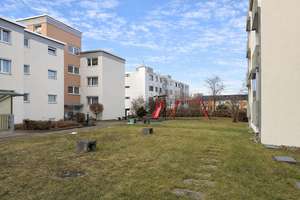 Attraktive 3-Zimmer-Wohnung mit Potenzial in gefragter Lage – Hans-Reyhing Straße 12, 72762 Reutlingen-Mitte, Reutlingen – Vorschaubild 17