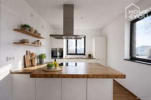 LOFT im luxuriös sanierten Gutshof, 142 qm, 2 SZ, 2 Bäder, WC, EBK, großer Garten&Terrassen, 2x TG – Brühler Landstraße 549, 50997 Meschenich, Köln – Vorschaubild 3