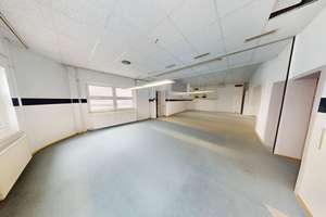 Vielseitige Wohn- und Gewerbeimmobilie mit großem Gewerbeanteil und Garage – Die vollständige Adresse der Immobilie erhältst du vom Anbieter., 42369 Ronsdorf, Wuppertal – Vorschaubild 61