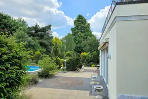 Architekten Villa mit Pool - uneinsehbarer Garten - direkt am Golfplatz und 350m zum Seddiner See – Potsdam-Mittelmark (Kreis) – Vorschaubild 9