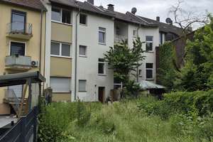 Zuhause mit viel Platz in einem sanierten Mehrfamilienhaus in Essen – Gelsenkirchener Straße 379, 45327 Katernberg, Essen – Vorschaubild 2
