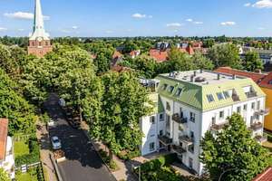 Reduzierte Provision – bezugsfrei: Wunderschöne, neuwertige 2-Zimmer-Wohnung mit eigenem Garten – Die vollständige Adresse der Immobilie erhältst du vom Anbieter., 10318 Karlshorst, Berlin – Vorschaubild 14