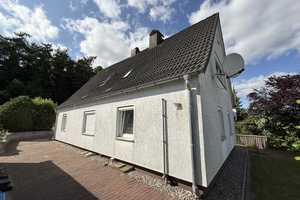 Familientraum mit viel Platz – Einfamilienhaus mit idyllischem Garten und Doppelgarage – Kiel – Vorschaubild 5