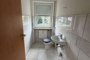 Großzügige helle 4-Zimmer-Wohnung – Die vollständige Adresse der Immobilie erhältst du vom Anbieter., 91325 Adelsdorf – Vorschaubild 8