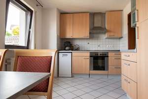 Für Kapitalanleger oder Selbstnutzer: 2-Zimmer-Wohnung mit Einbauküche und Garage – Die vollständige Adresse der Immobilie erhältst du vom Anbieter., 74889 Sinsheim – Vorschaubild 3